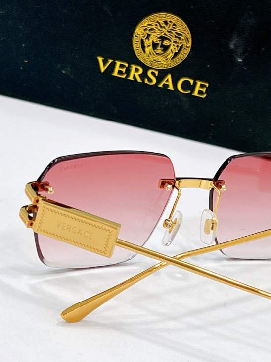 Picture of Versace Sunglasses _SKUfw79164341fw